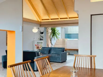 Lakeview Park Residence - 2 Separate Duplexes, Each with a Private Pool - Read !About the Property! Before Booking – Photos 6